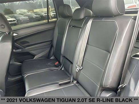 Used 2021 Volkswagen Tiguan SE R-Line w/ 3rd Row Seat Package image 18