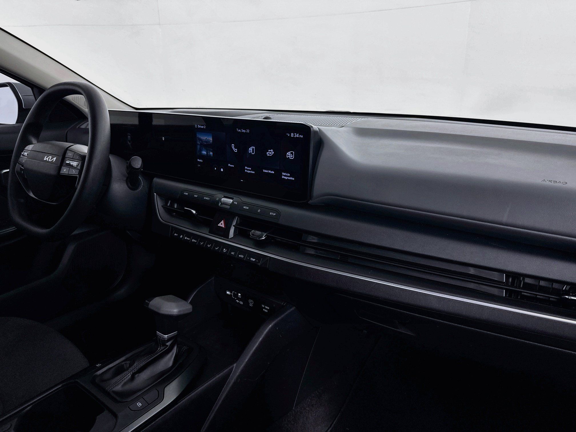 Used 2025 Kia K4 FWD image 28