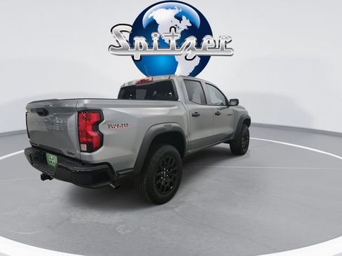 Used 2024 Chevrolet Colorado Trail Boss w/ Technology Package image 11