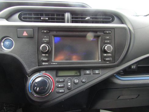 Used 2013 Toyota Prius C Three FWD image 16