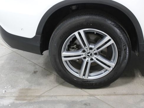 Used 2022 Mercedes-Benz GLC 300 4MATIC image 44