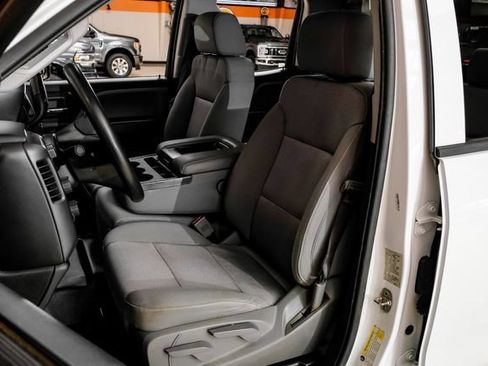 Used 2019 Chevrolet Silverado 2500 W/T AWD/4WD image 28
