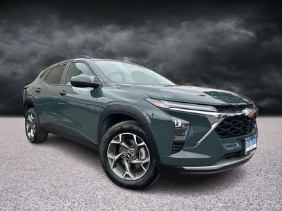 Used 2025 Chevrolet Trax LT