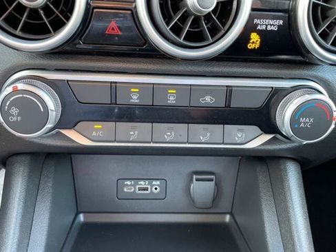 Used 2023 Nissan Sentra SV w/ Trunk Package image 21