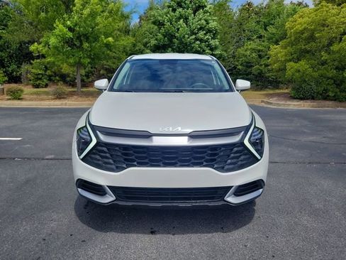 Certified 2025 Kia Sportage LX FWD image 2