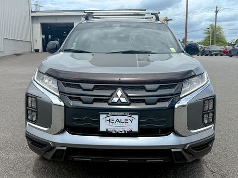 Used 2024 Mitsubishi Outlander Sport AWD image 2