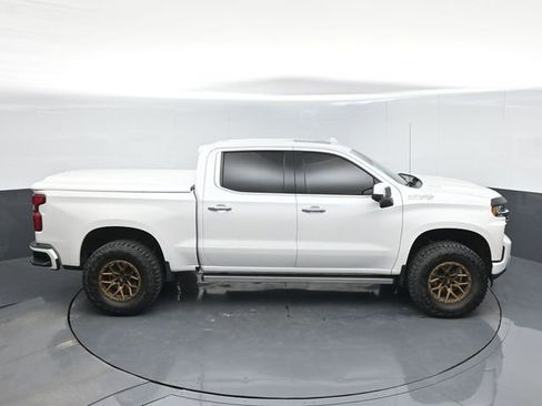 Used 2020 Chevrolet Silverado 1500 High Country w/ Technology Package AWD/4WD image 47