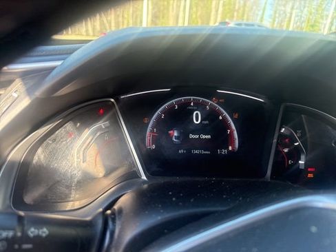 Used 2019 Honda Civic Sport image 11