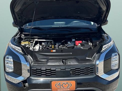 Used 2022 Mitsubishi Outlander ES FWD image 10
