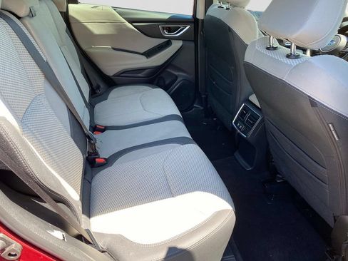 Used 2023 Subaru Forester Premium AWD/4WD image 28
