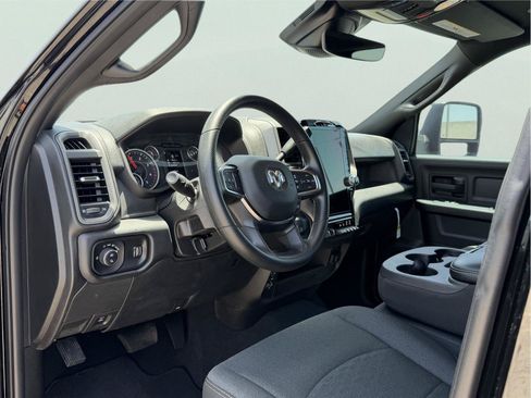 Used 2025 RAM 2500 Tradesman AWD/4WD image 15