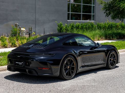 Used 2026 Porsche 911 Carrera T RWD image 7