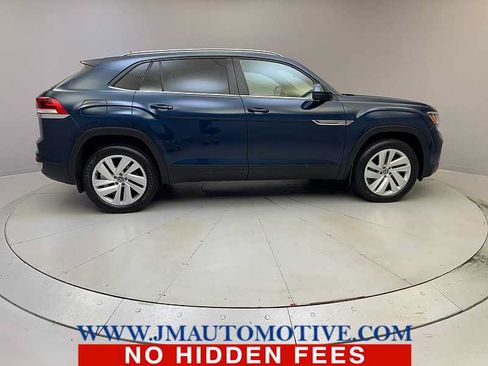 Used 2020 Volkswagen Atlas Cross Sport SE w/ Panoramic Sunroof Package AWD/4WD image 6