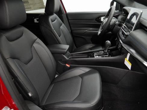 New 2026 Jeep Compass Latitude image 33