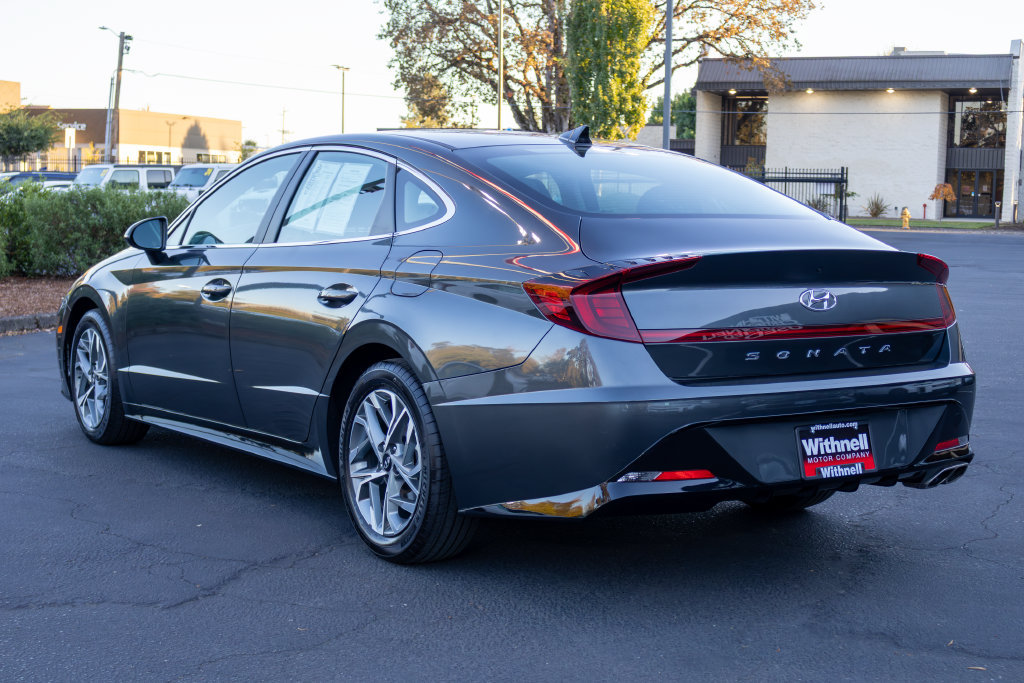 Used 2023 Hyundai Sonata SEL w/ Cargo Package FWD image 9