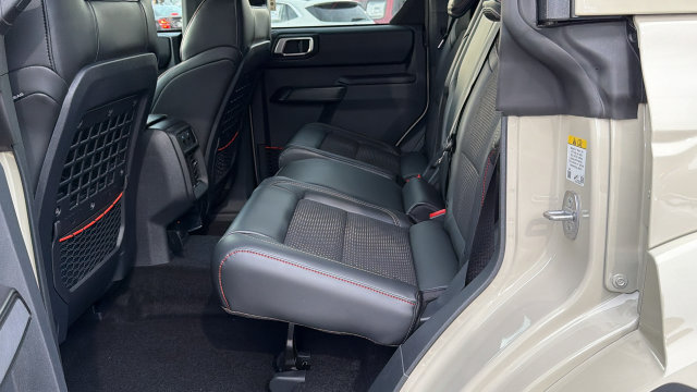 New 2026 Ford Bronco Raptor w/ Interior Carbon Fiber Pack AWD/4WD image 22