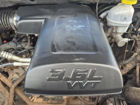 Used 2023 RAM 1500 Warlock AWD/4WD image 24