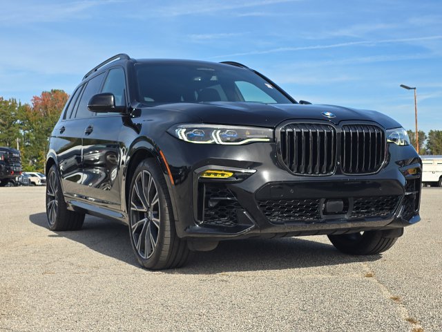 Used 2021 BMW X7 M50i AWD/4WD image 7