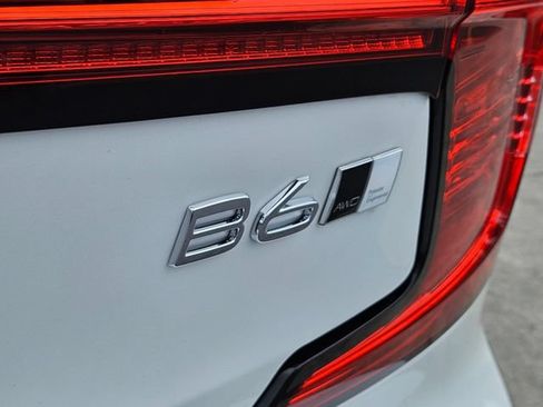 Certified 2023 Volvo S90 B6 Ultimate w/ Protection Package Premier AWD/4WD image 11