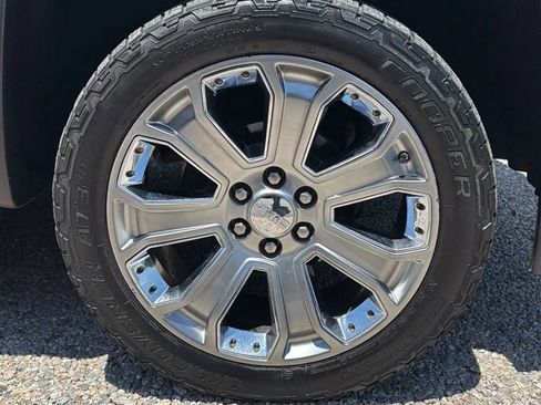 Used 2017 GMC Sierra 1500 Denali w/ Denali Ultimate Package AWD/4WD image 42