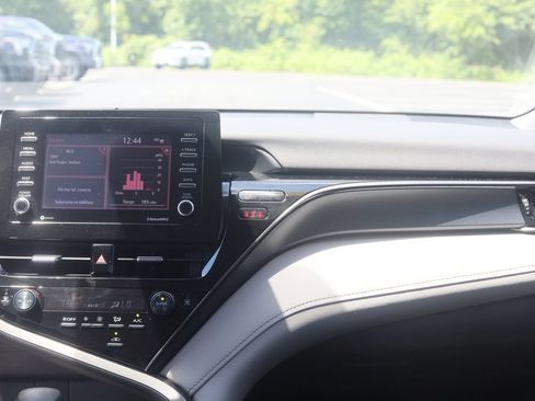 Used 2022 Toyota Camry LE FWD image 24
