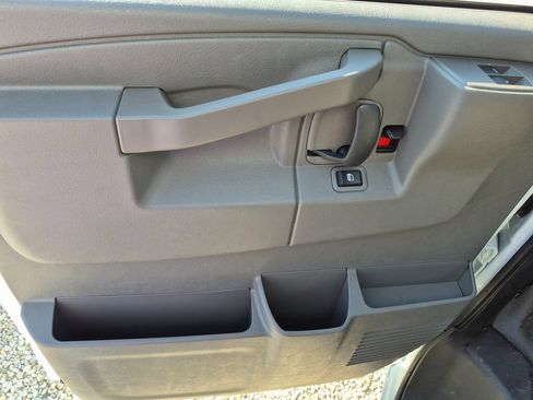 New 2025 Chevrolet Express 3500 w/ Power Convenience Package image 12