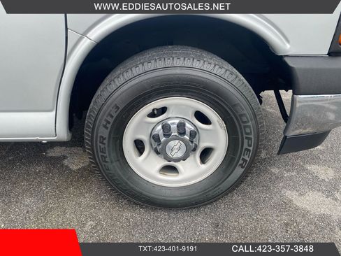 Used 2017 Chevrolet Express 3500 LT w/ LT Preferred Equipment Group image 31