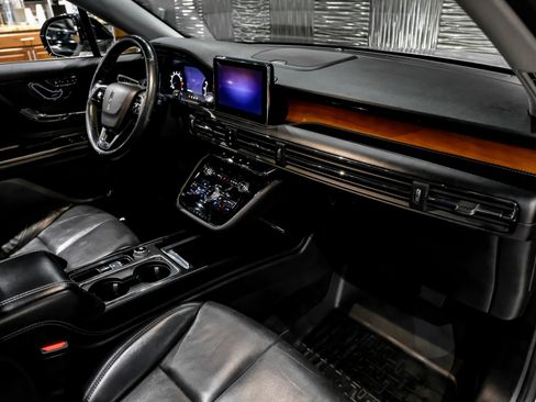 Used 2020 Lincoln Corsair Reserve w/ Equipment Group 201A image 19