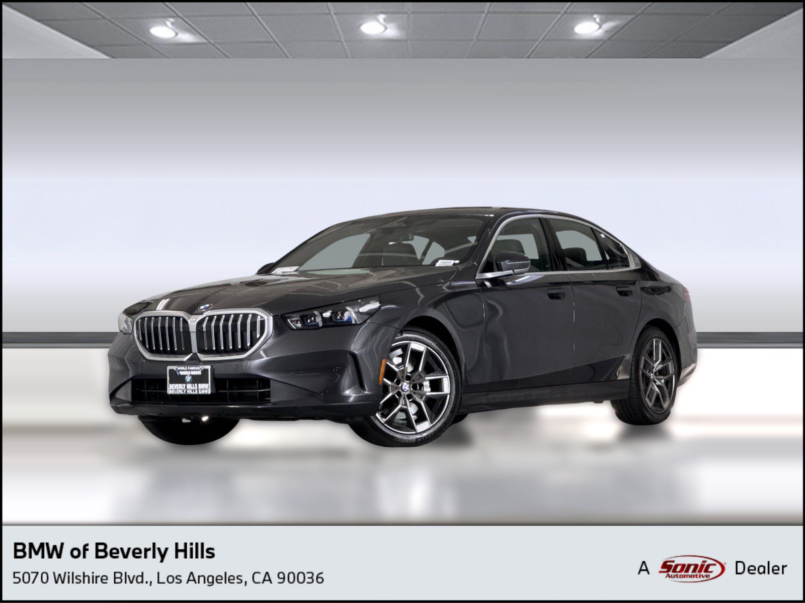 Used 2026 BMW 530i w/ Premium Package RWD image 1