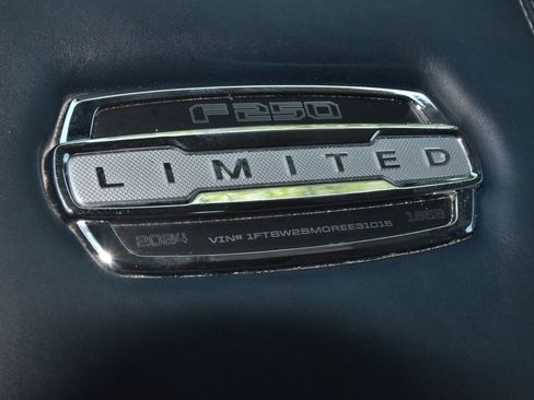 Used 2024 Ford F250 Limited AWD/4WD image 31