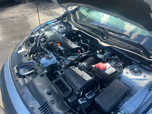 Used 2019 Honda Civic LX image 33