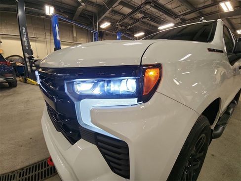 Certified 2023 Chevrolet Silverado 1500 RST w/ Redline Edition image 29