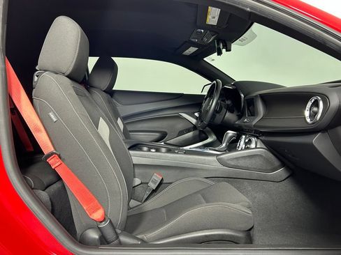 Used 2024 Chevrolet Camaro LT RWD image 11