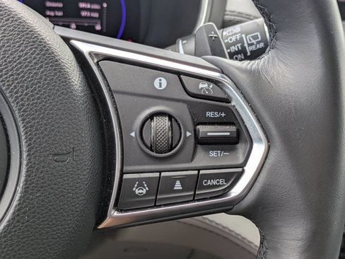 Used 2024 Acura MDX SH-AWD w/ Advance Package image 24