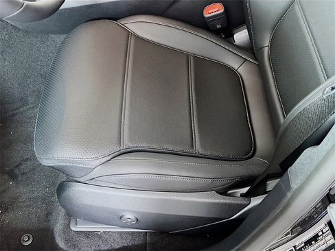 New 2025 Mercedes-Benz GLC 300 4MATIC image 20