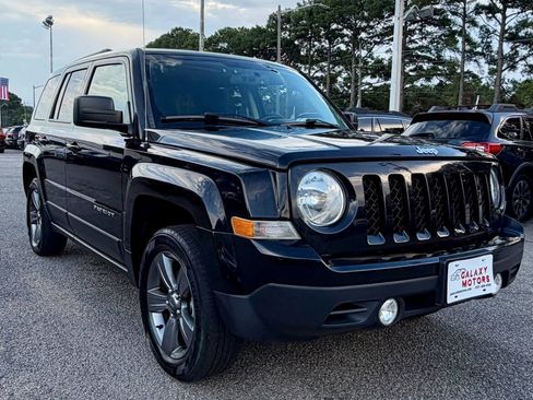 Used 2015 Jeep Patriot High Altitude AWD/4WD image 2