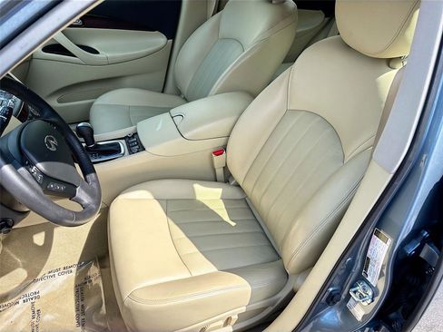 Used 2017 INFINITI QX50 AWD w/ Premium Plus Package image 22