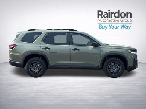 Used 2026 Honda Pilot TrailSport image 8