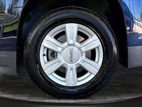Used 2016 GMC Terrain SLE FWD image 30