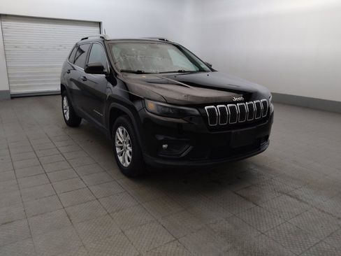 Used 2019 Jeep Cherokee Latitude w/ Popular Appearance Group AWD/4WD image 13