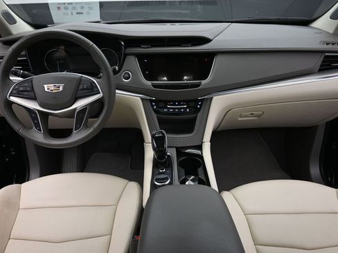 Used 2023 Cadillac XT5 Premium Luxury w/ LPO, Floor Liner Package FWD image 12