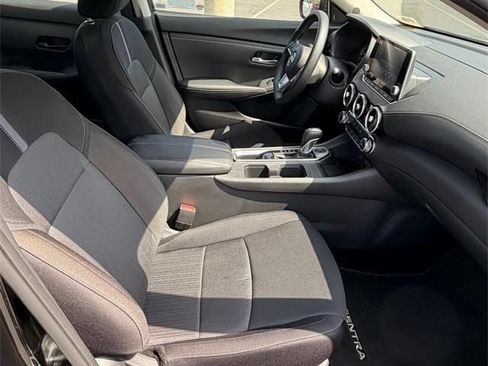 Used 2025 Nissan Sentra SV FWD image 30