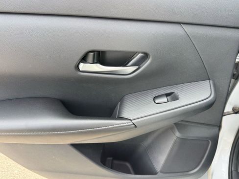 Used 2022 Nissan Sentra SV w/ All-Weather Package image 16