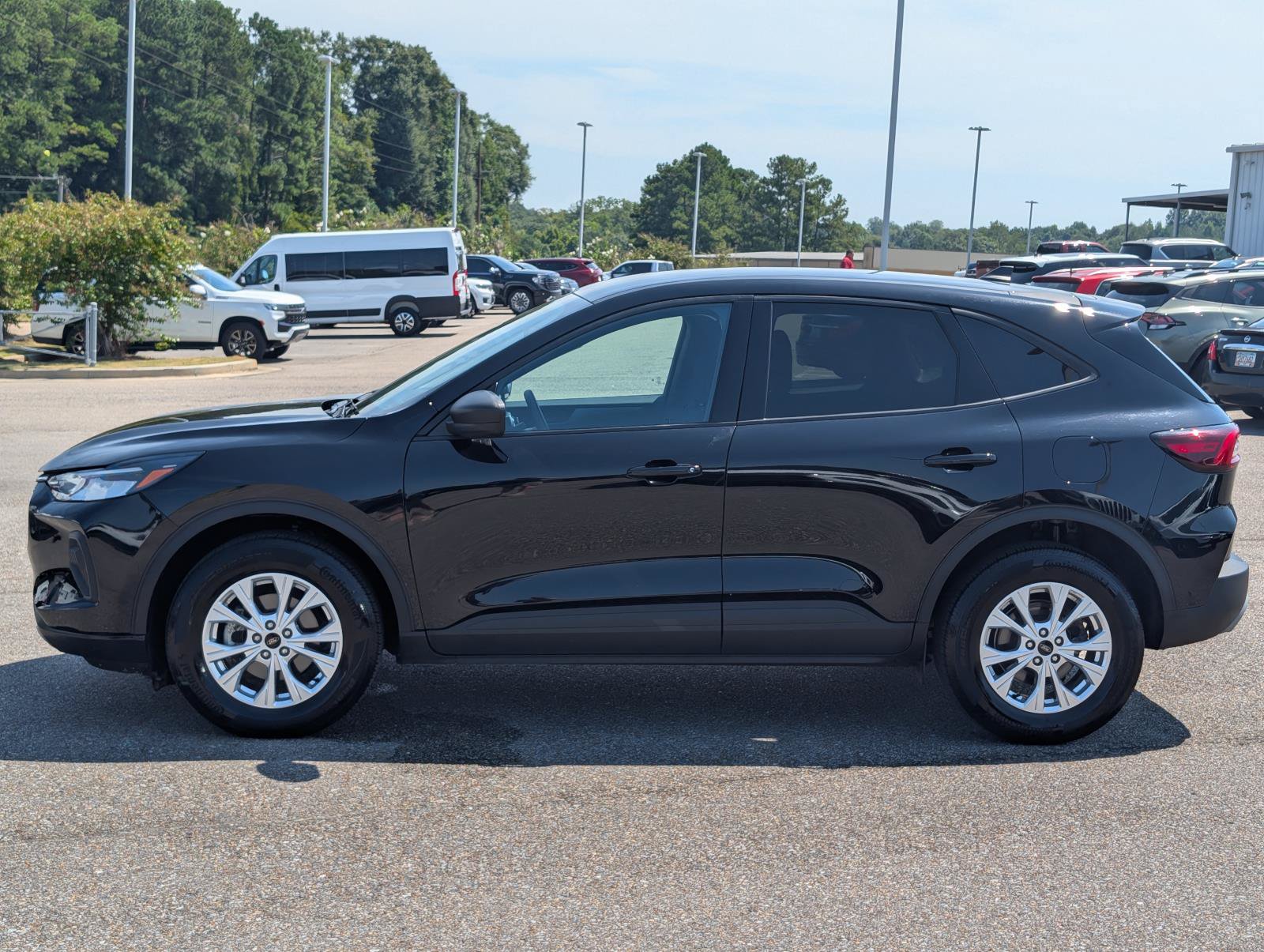 Used 2025 Ford Escape Active AWD/4WD image 35