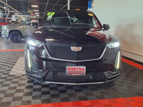 Used 2020 Cadillac XT6 Sport AWD/4WD image 3