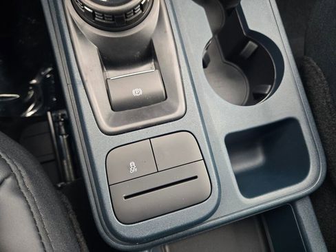 New 2026 Ford Maverick Lariat w/ Black Appearance Package image 17