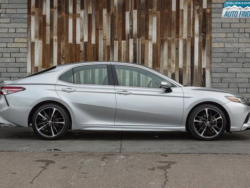 Used 2018 Toyota Camry XSE w/ Four Season Floor Mat Package image 8