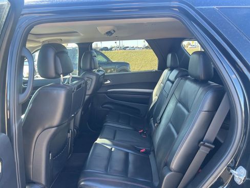 Used 2018 Dodge Durango GT image 9