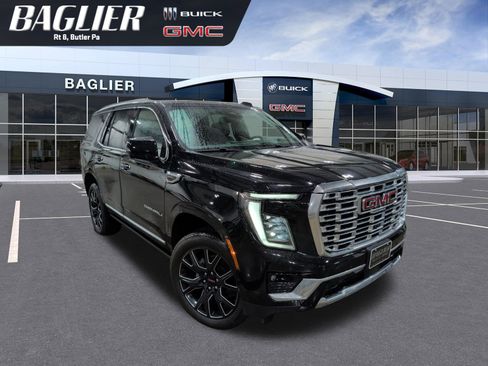 Used 2026 GMC Yukon Denali w/ Sun & Power Step Package AWD/4WD image 1