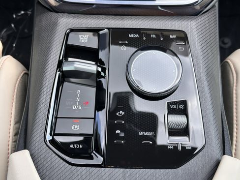 Used 2026 BMW X3 xDrive30 w/ Convenience Package image 11